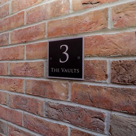 3 The Vaults Apartment กลาสตันเบอรี ภายนอก รูปภาพ