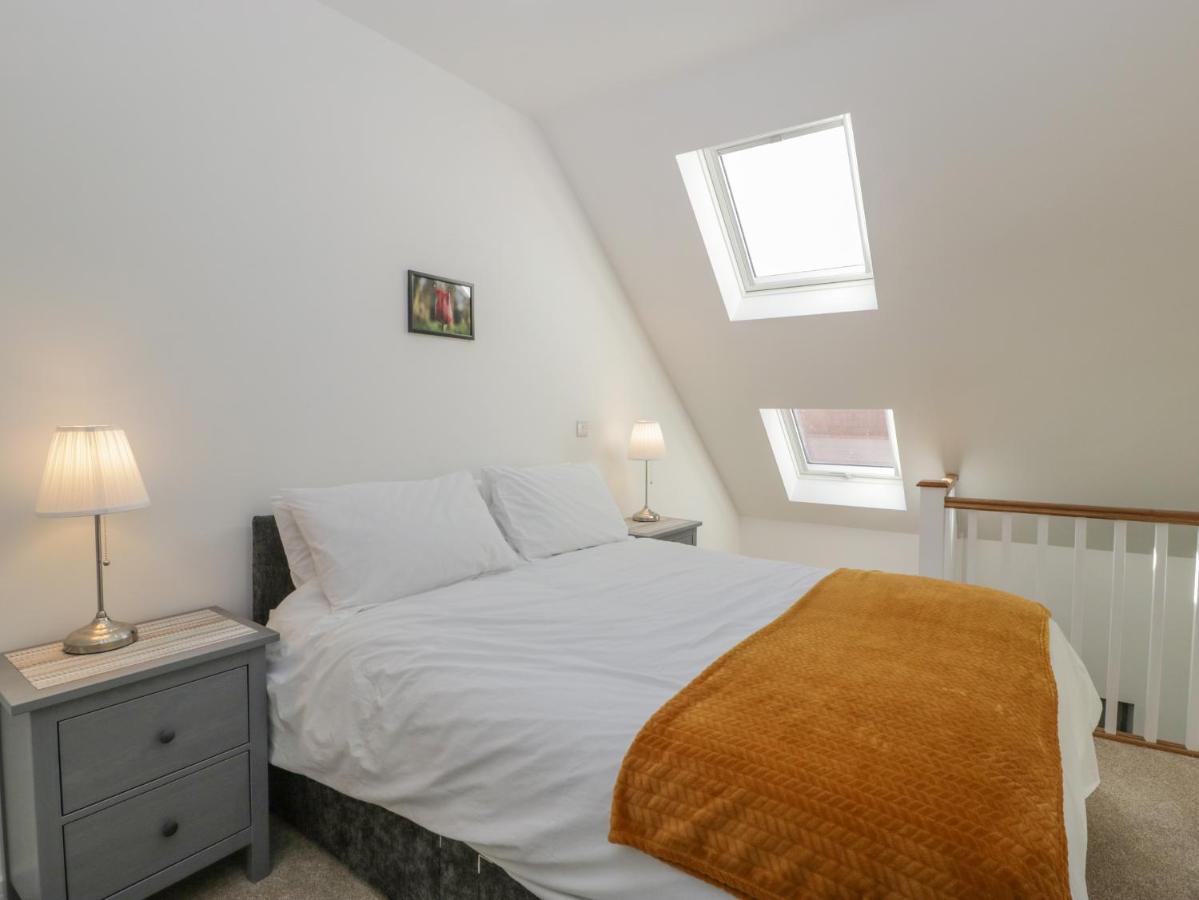 3 The Vaults Apartment กลาสตันเบอรี ภายนอก รูปภาพ
